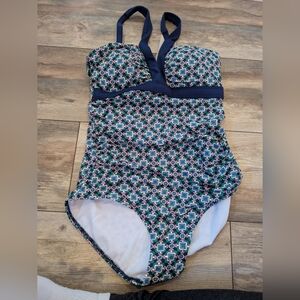 Geometric Print One-Piece Swimsuit
